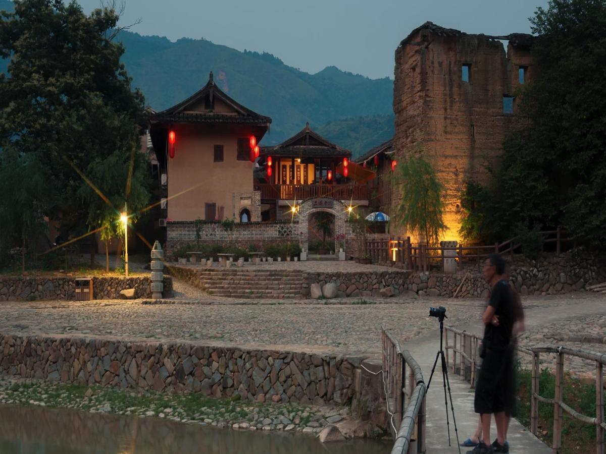 Nanjing Tulou Yunshuiyao Sheying Homestay Exterior photo